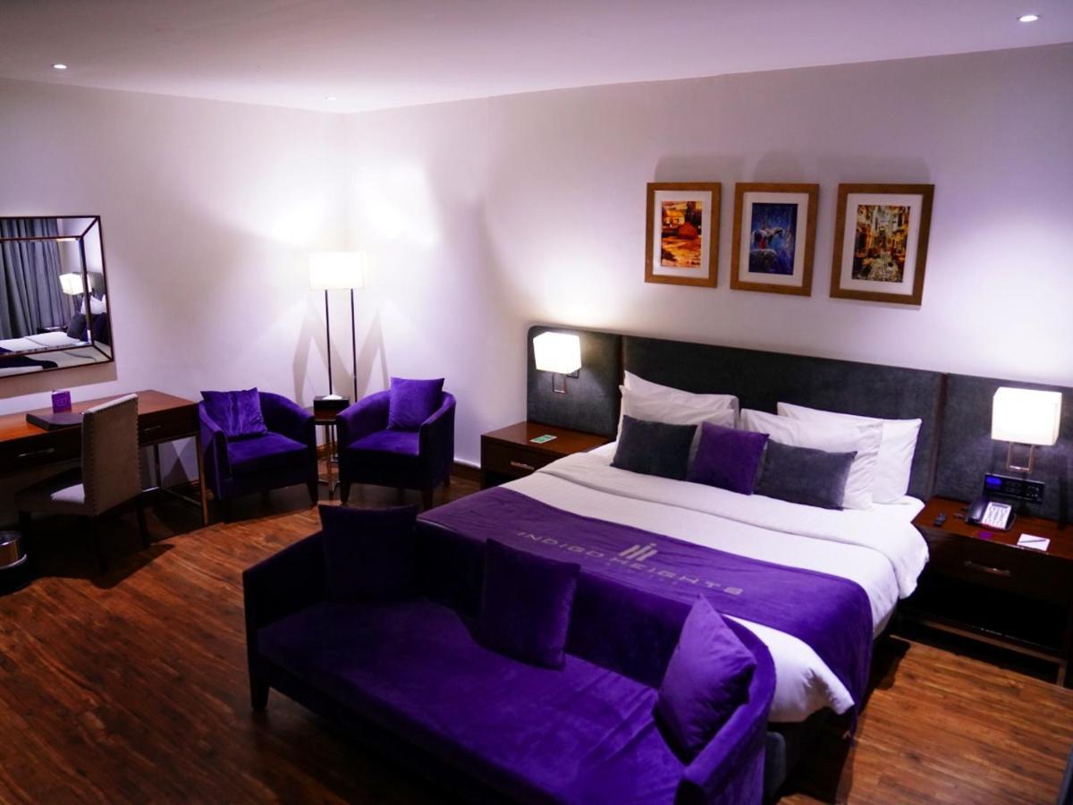 Indigo Heights Hotel & Suites Lahore Exterior foto