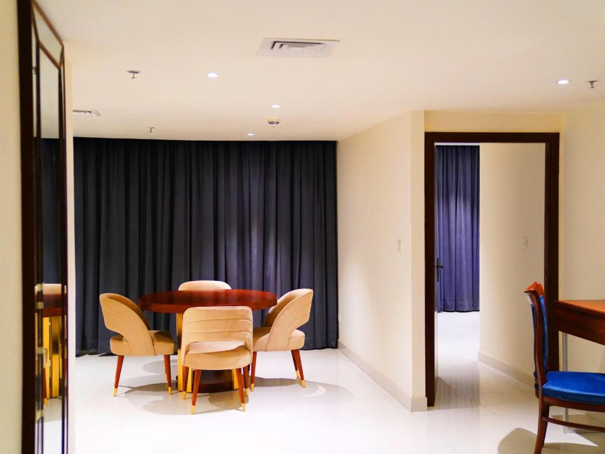Indigo Heights Hotel & Suites Lahore Exterior foto