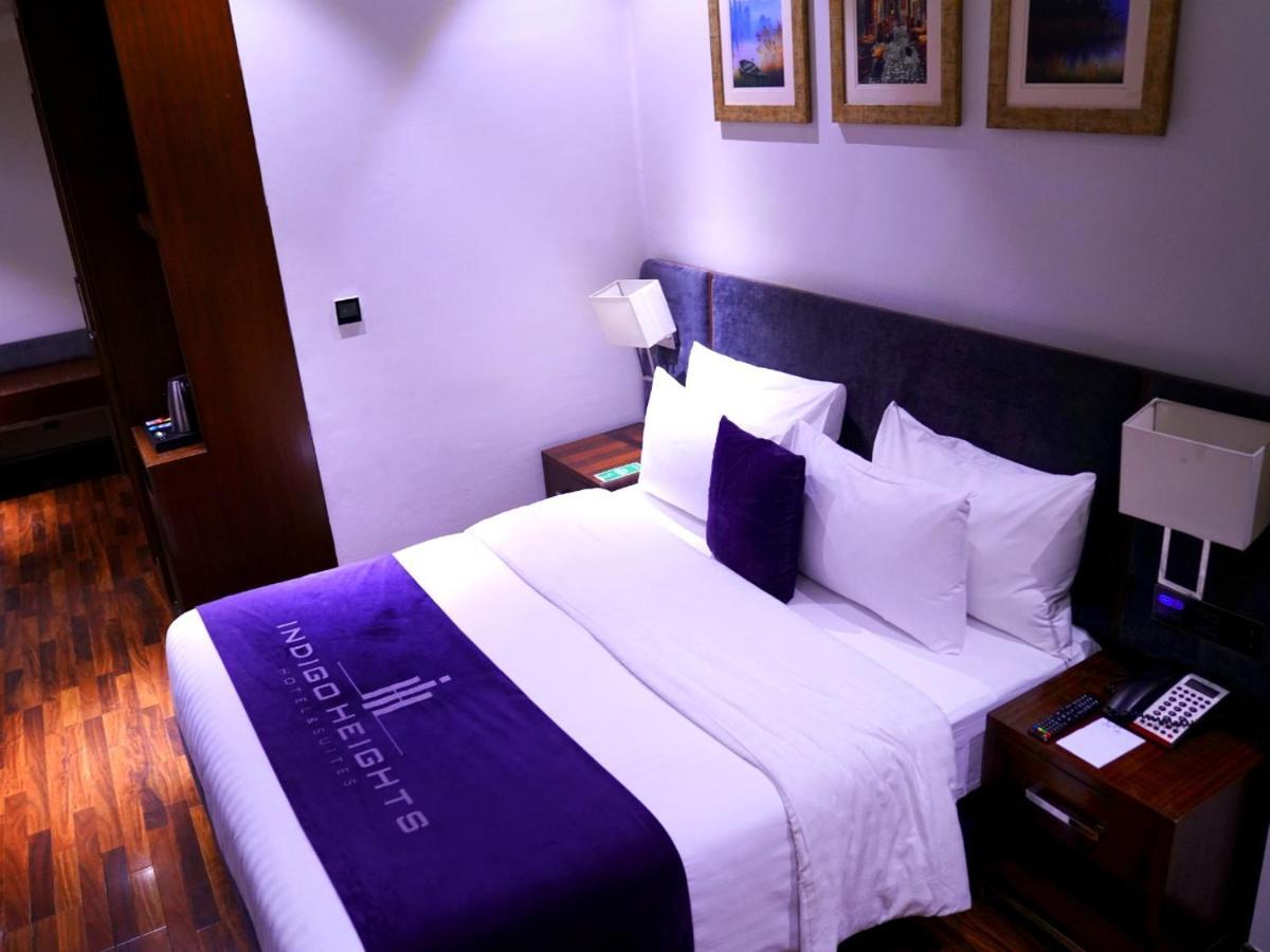 Indigo Heights Hotel & Suites Lahore Exterior foto