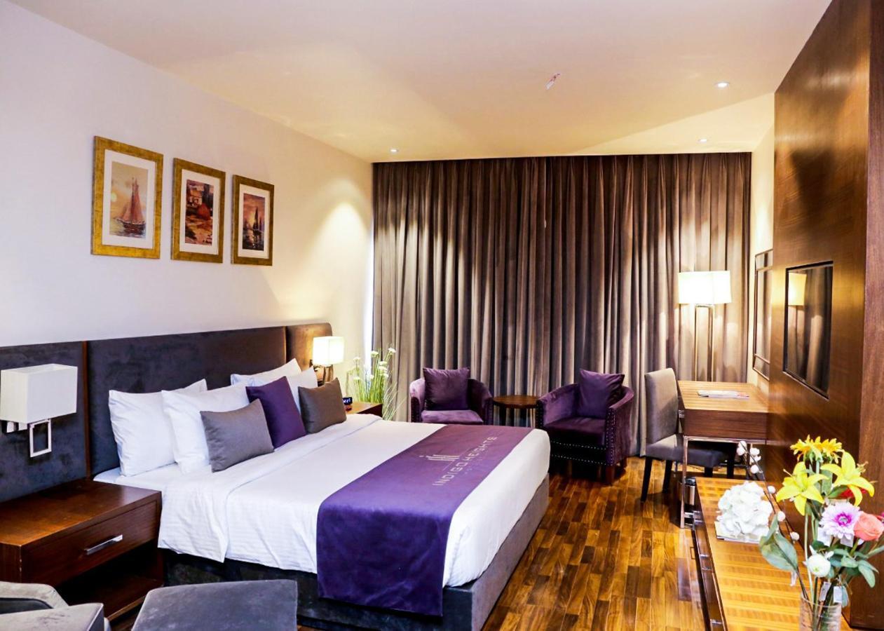 Indigo Heights Hotel & Suites Lahore Exterior foto